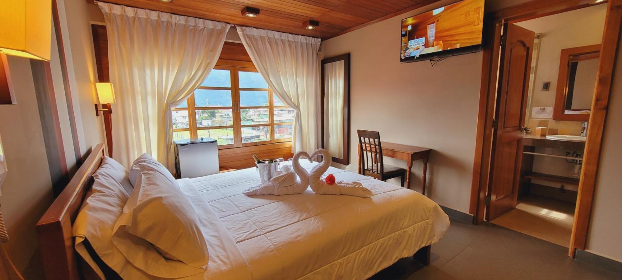 Hotel Heidinger Oxapampa Rum bild