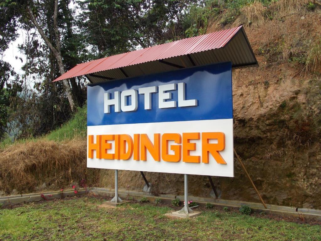 Hotel Heidinger Oxapampa Exteriör bild